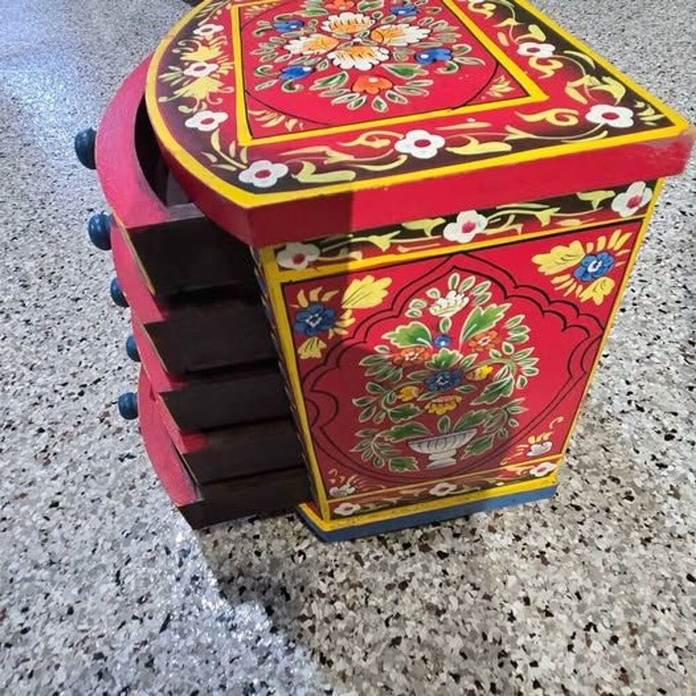 Vintage Indian Hand Painted Wooden Jewelry Chest 5 Drawer Rajasthani Folk Art 10 - Picture 4 of 10